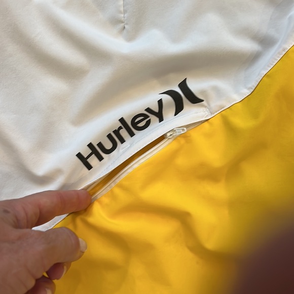 2 pair men’s size XL swim trunks - Picture 10 of 11